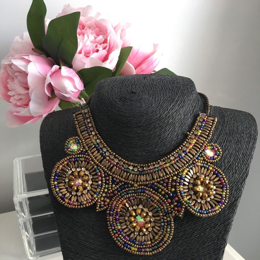 Beaded necklace - Picture 1 of 2